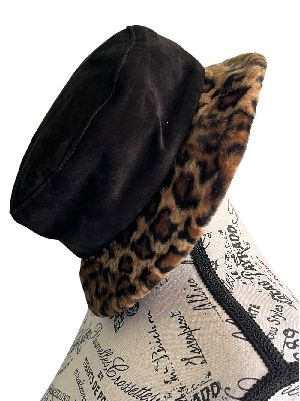 Vintage Black and Leopard Trim Faux Fur Bucket Hat